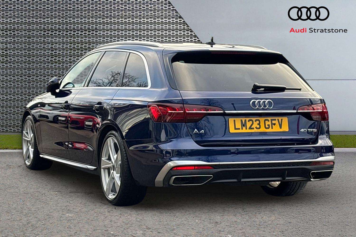 Used Audi A4 2023 for sale - 77123449: Photo 3