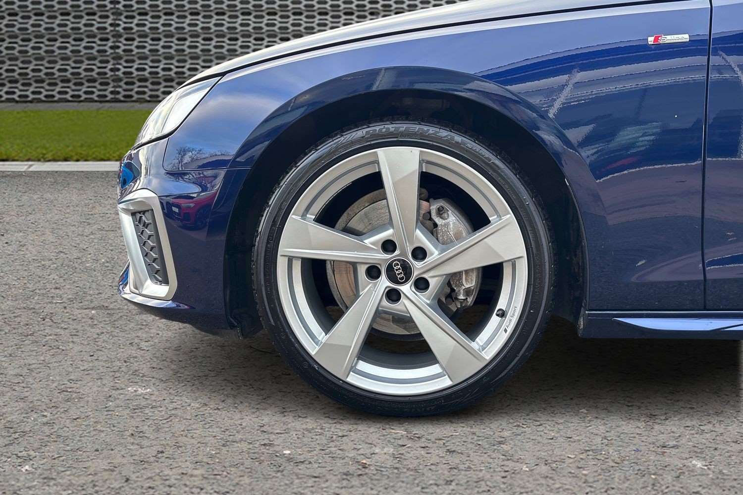 Used Audi A4 2023 for sale - 77123449: Photo 5