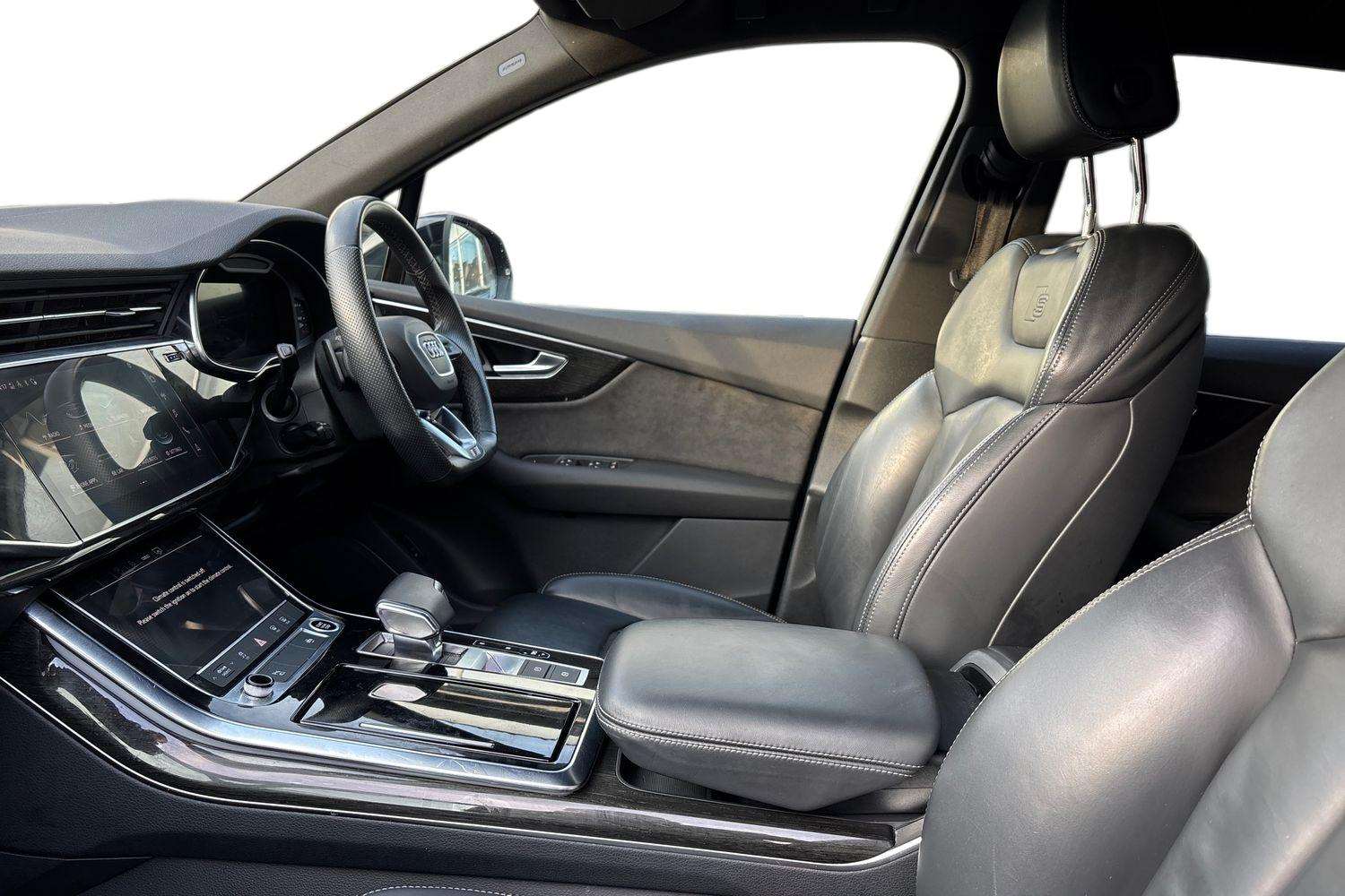 Used Audi Q7 2021 for sale - 77032203: Photo 21