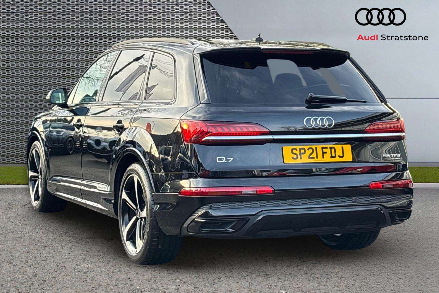 Used Audi Q7 2021 for sale - 77032203: Photo 3