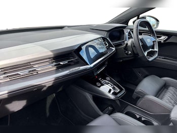 Used Audi Q4 e-tron 2023 for sale - 78604453: Photo