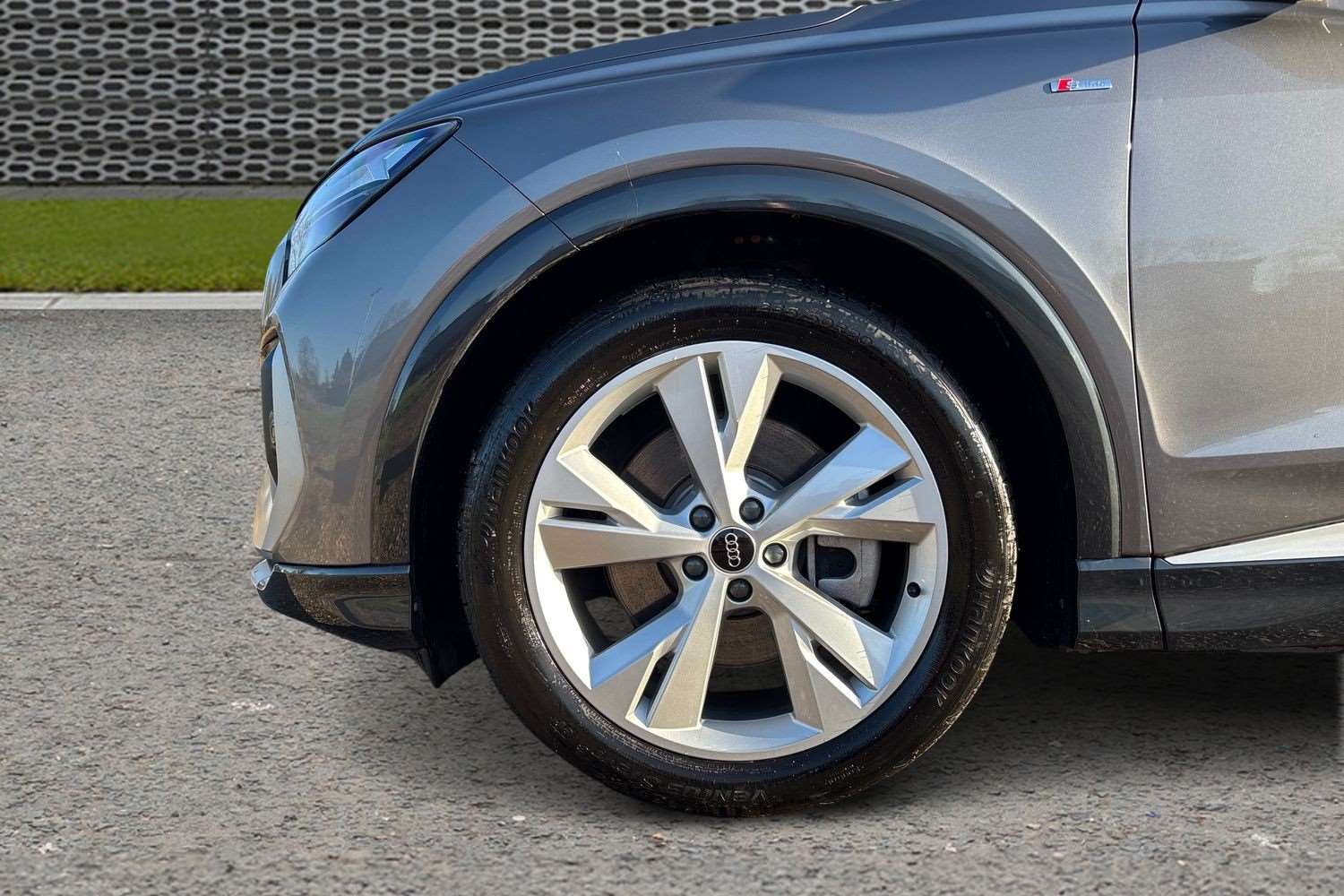 Used Audi Q4 e-tron 2023 for sale - 76789393: Photo 11