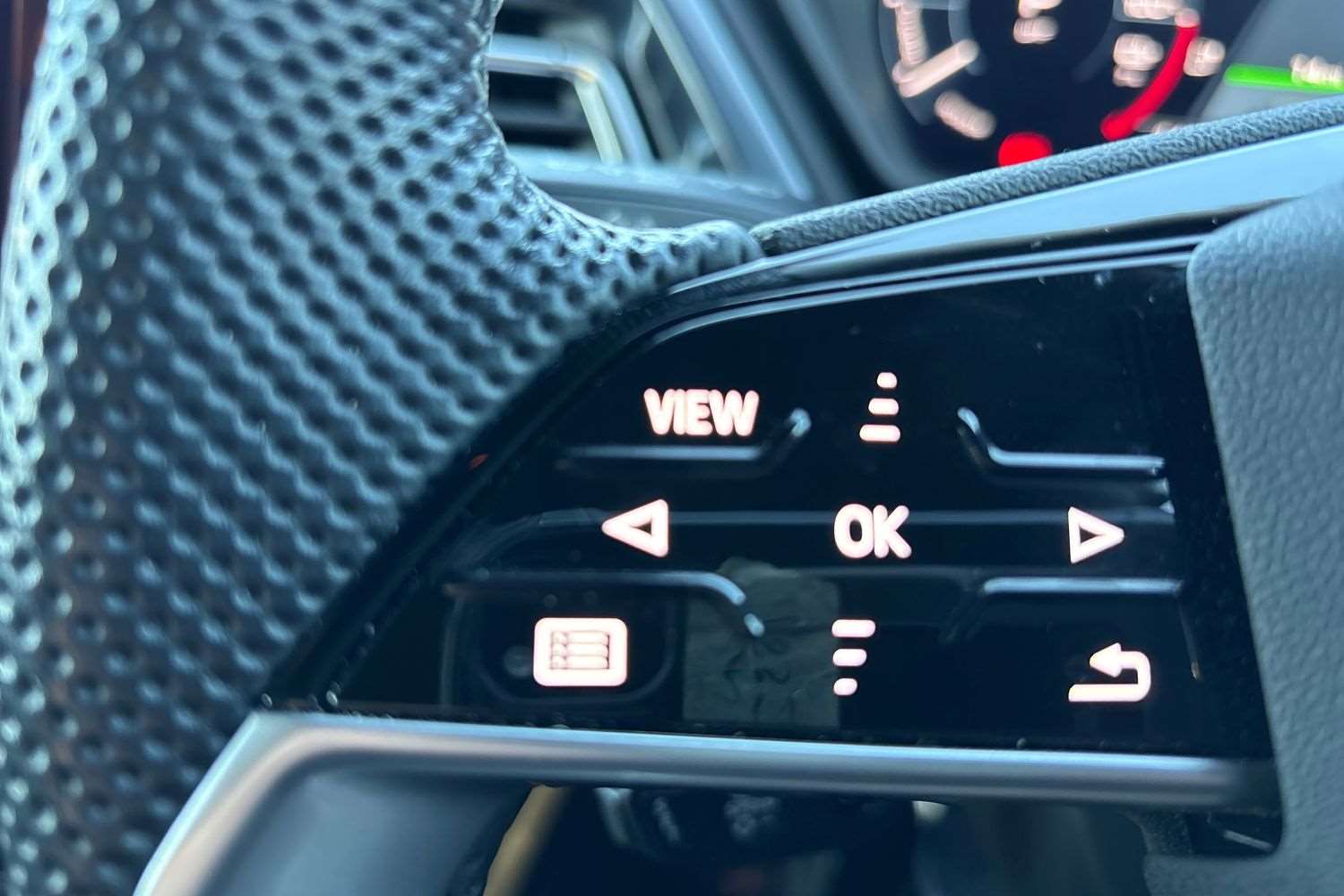 Used Audi Q4 e-tron 2023 for sale - 76789393: Photo 16