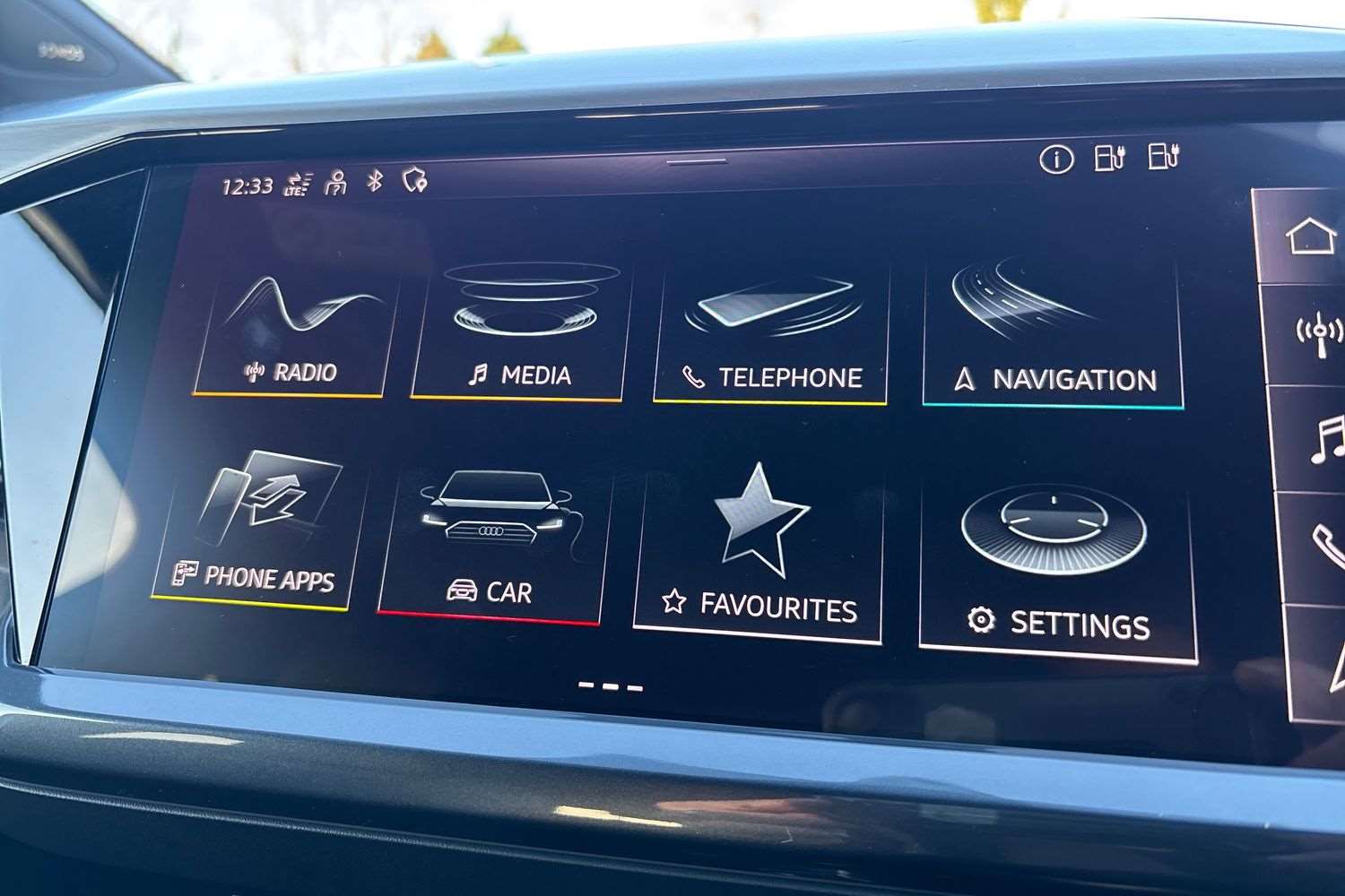 Used Audi Q4 e-tron 2023 for sale - 76789393: Photo 27