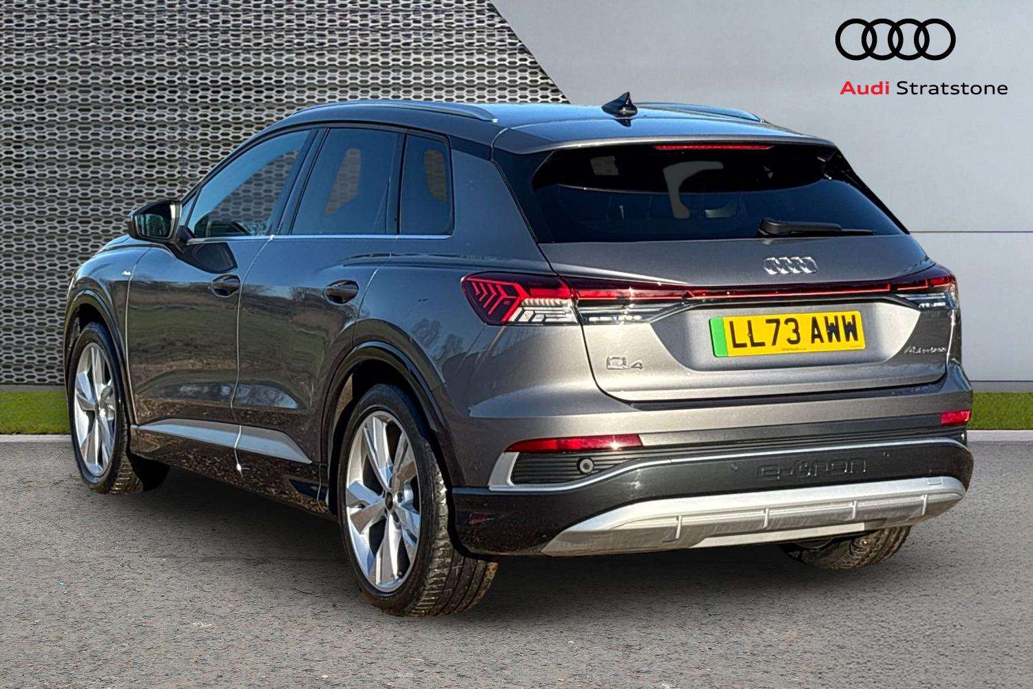 Used Audi Q4 e-tron 2023 for sale - 76789393: Photo 3
