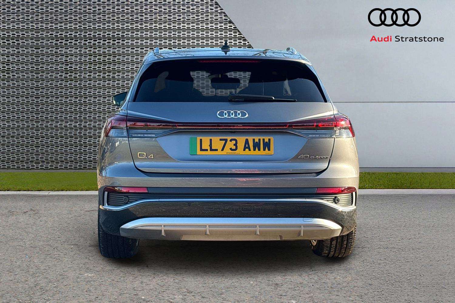 Used Audi Q4 e-tron 2023 for sale - 76789393: Photo 7