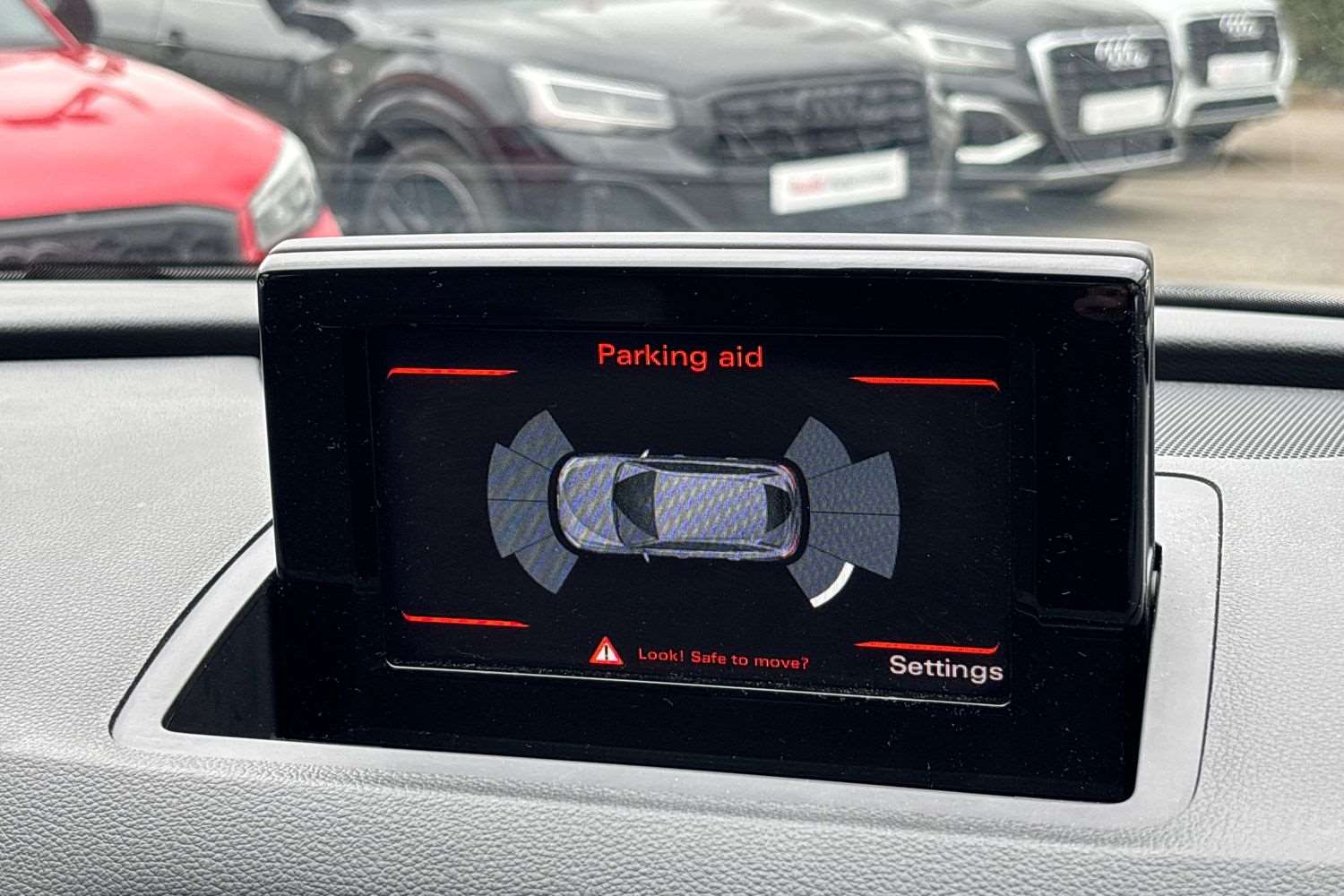 Used Audi Q3 2018 for sale - 78010520: Photo 26