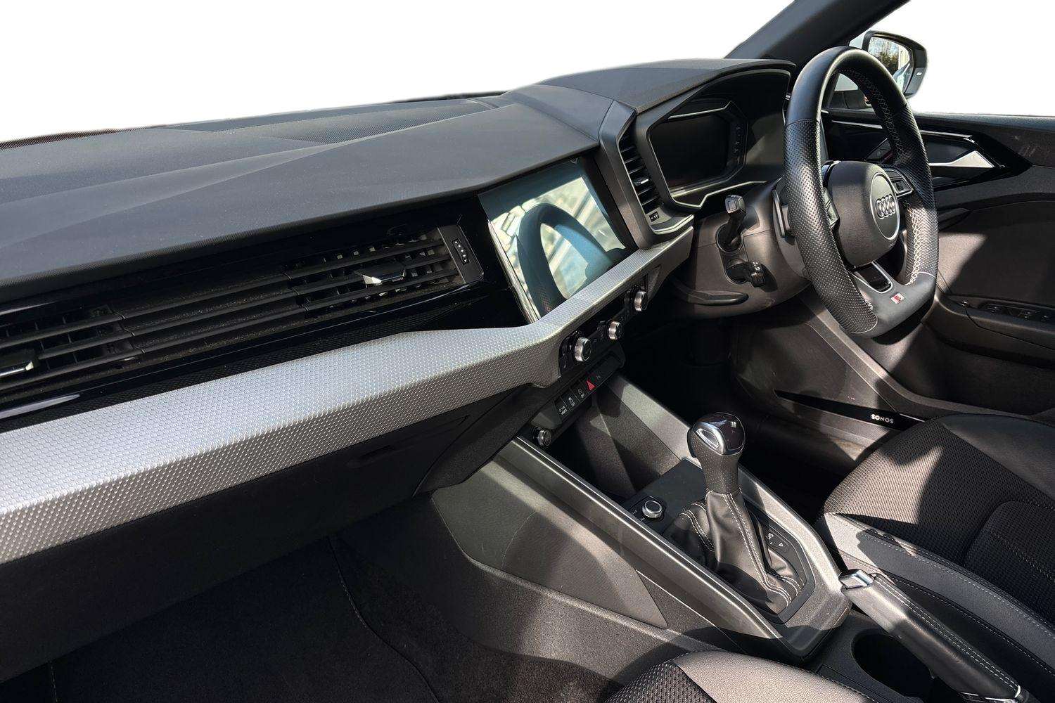 Used Audi A1 2022 for sale - 76475873: Photo 2