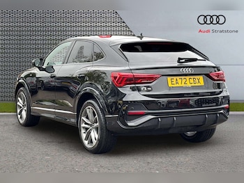Used Audi Q3 2022 for sale - 76262476: Photo 3