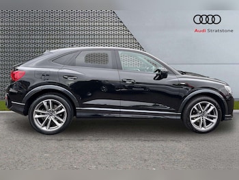 Used Audi Q3 2022 for sale - 76262476: Photo 4