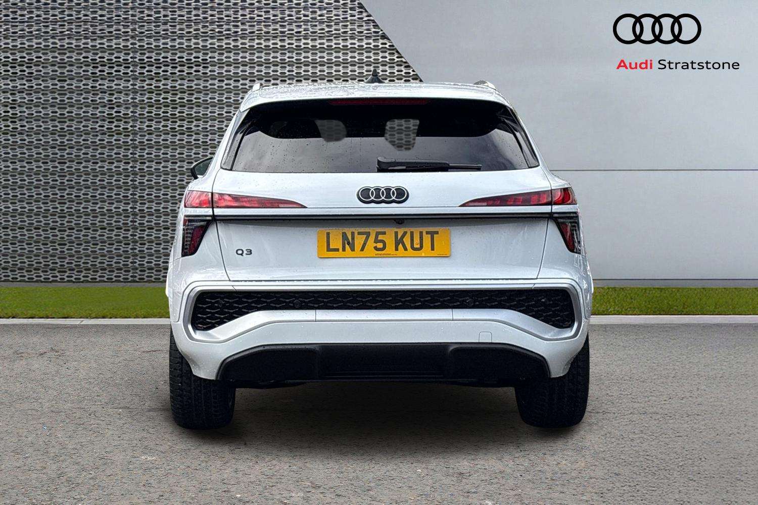 Used Audi Q3 2025 for sale - 76460365: Photo 7