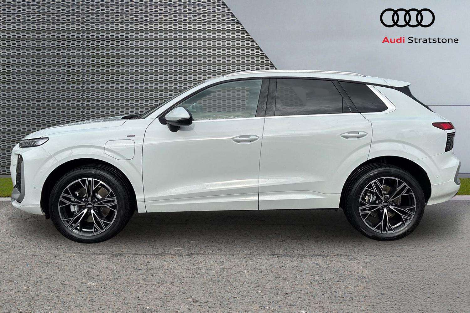 Used Audi Q3 2025 for sale - 76460365: Photo 8