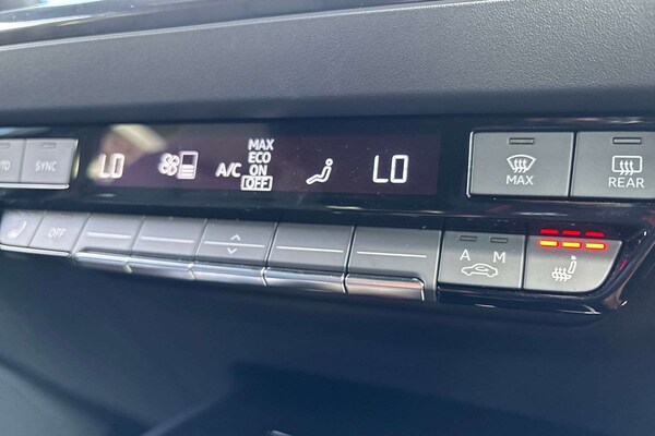 Used Audi Q4 e-tron 2025 for sale - 75496621: Photo 15