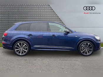 Used Audi Q7 2023 for sale - 76774353: Photo