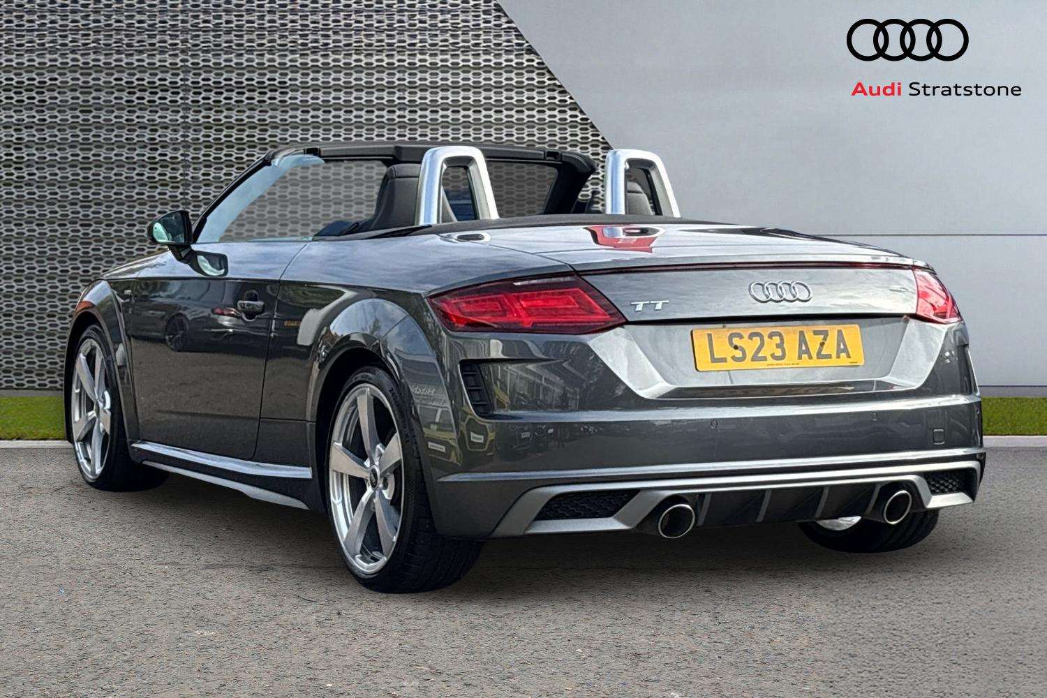 Used Audi TT 2023 for sale - 76648833: Photo 3