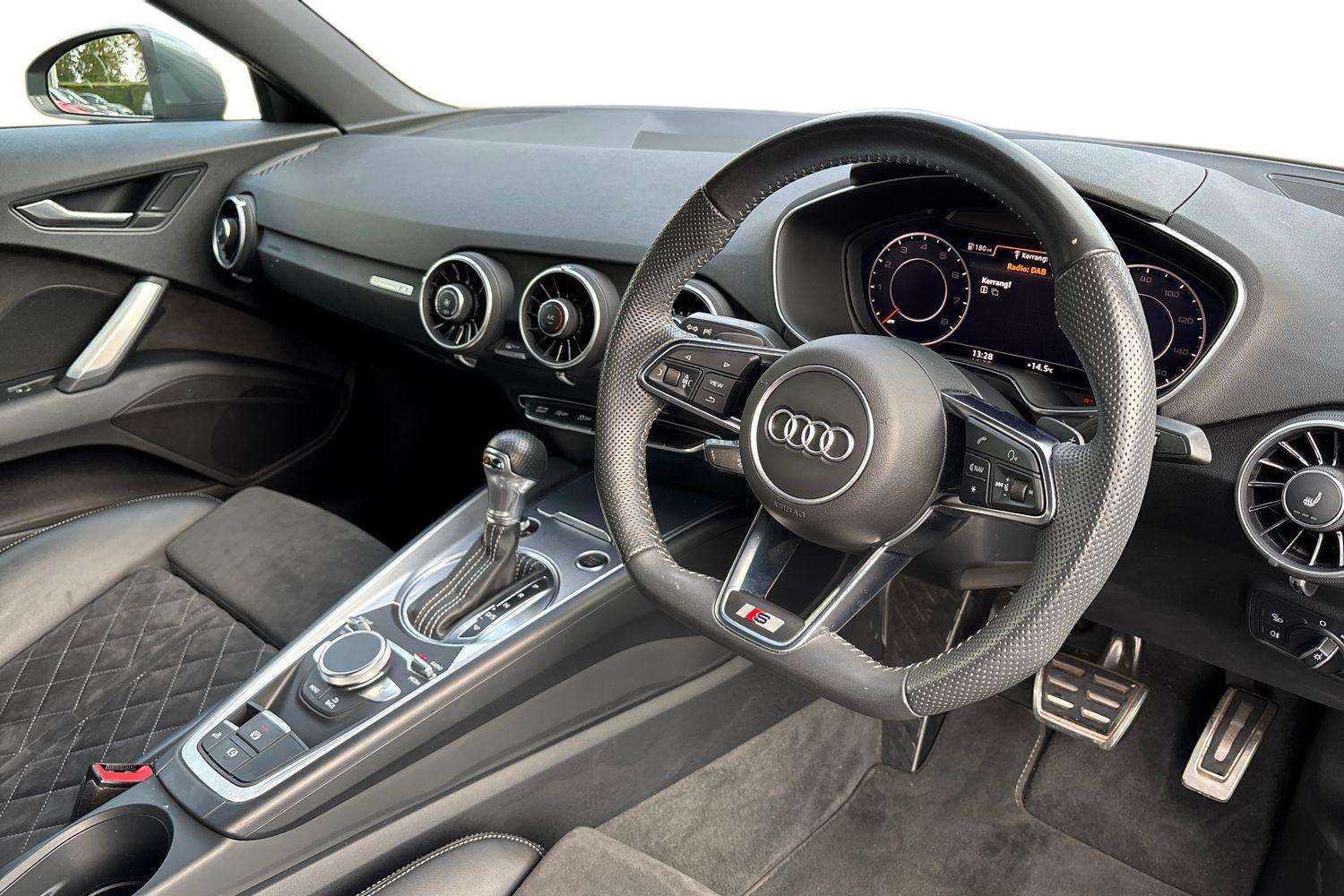 Used Audi TT 2023 for sale - 76648833: Photo 6