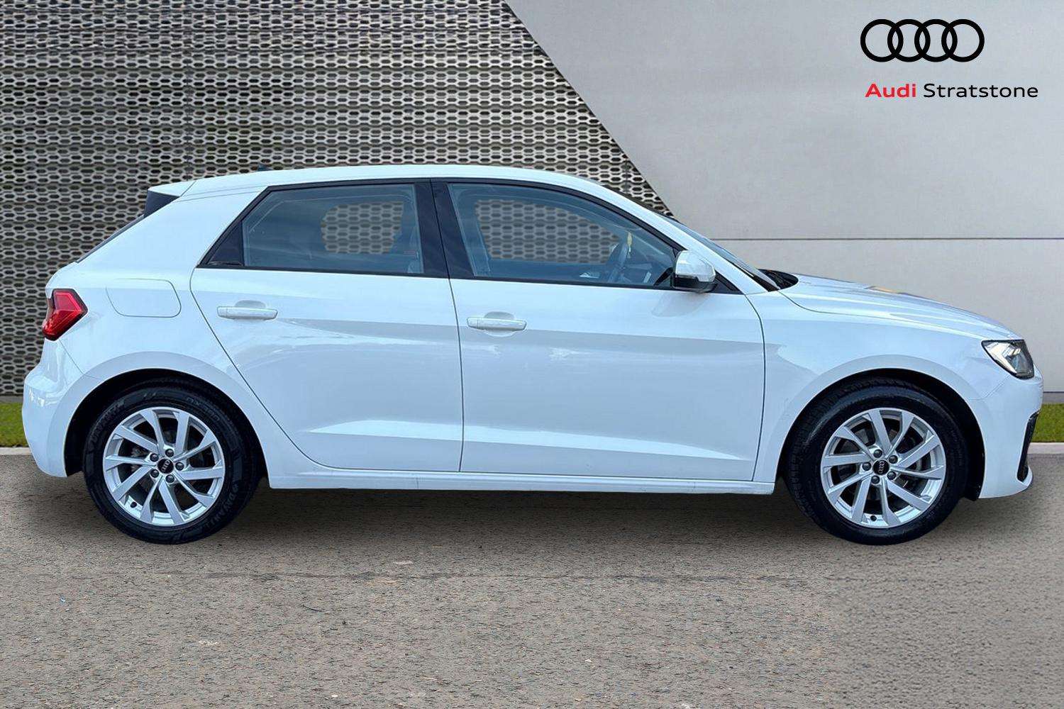 Used Audi A1 2023 for sale - 77727001: Photo 4