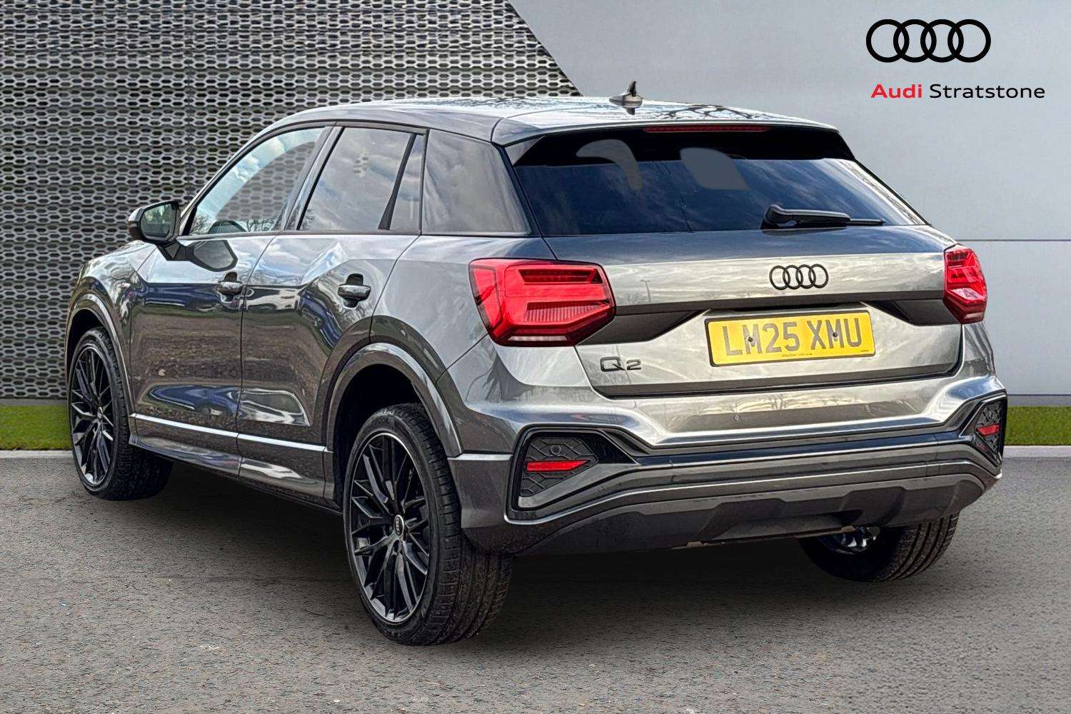 Used Audi Q2 2025 for sale - 76842897: Photo 3