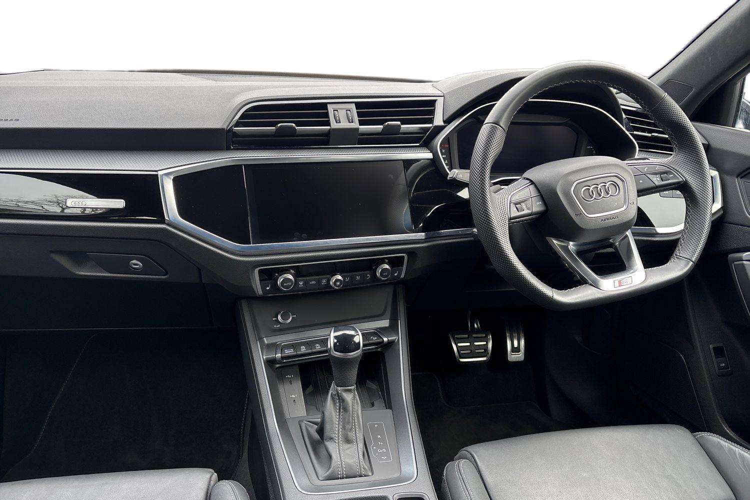 Used Audi Q3 2024 for sale - 77601136: Photo 20