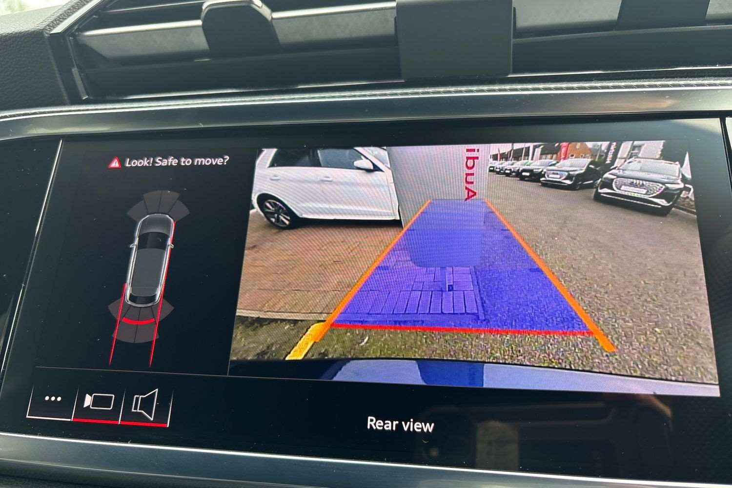 Used Audi Q3 2024 for sale - 77601136: Photo 26