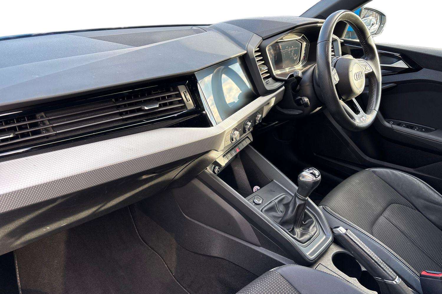 Used Audi A1 2019 for sale - 77577282: Photo 2