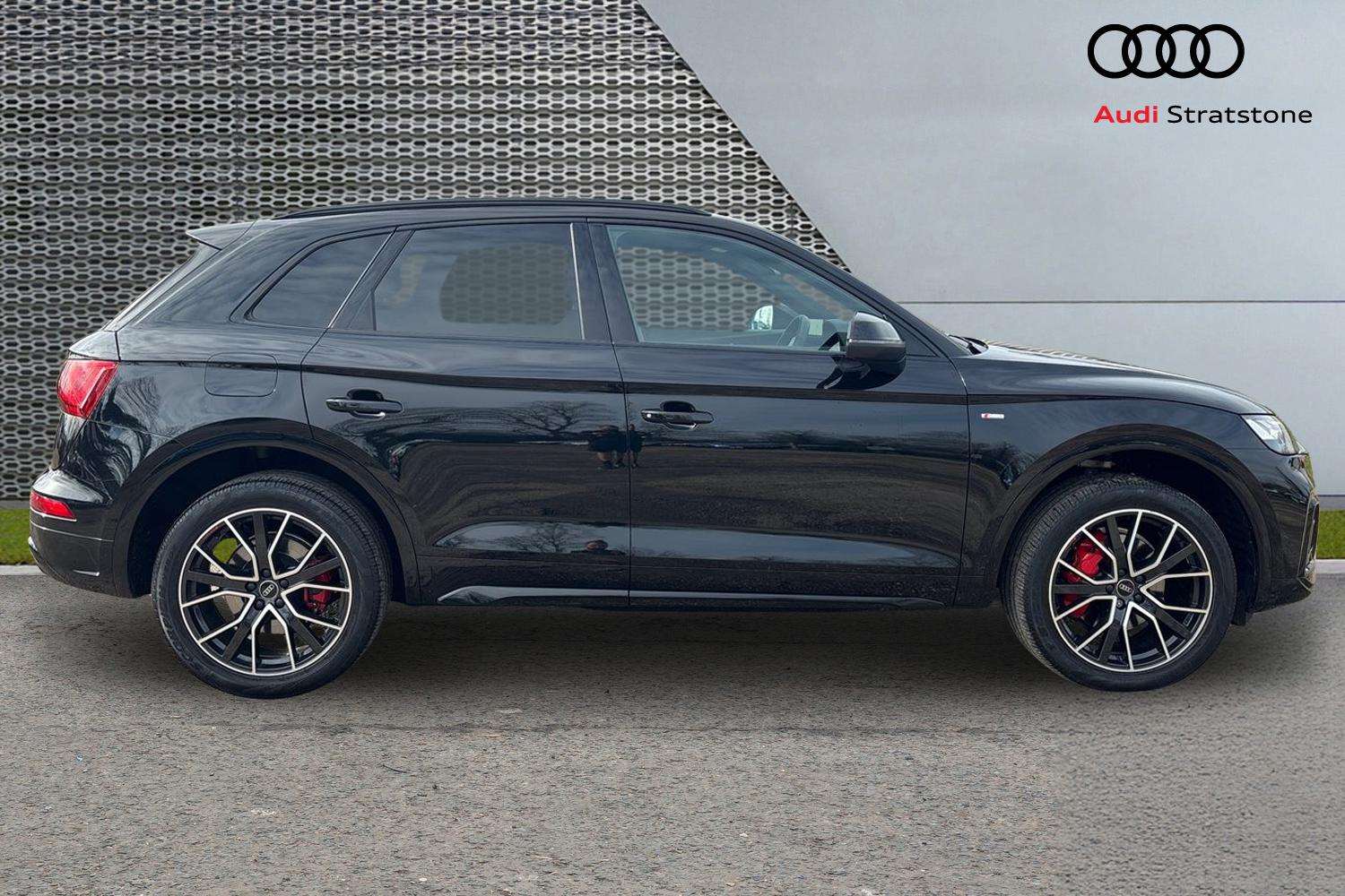 Used Audi Q5 2023 for sale - 77756560: Photo 4