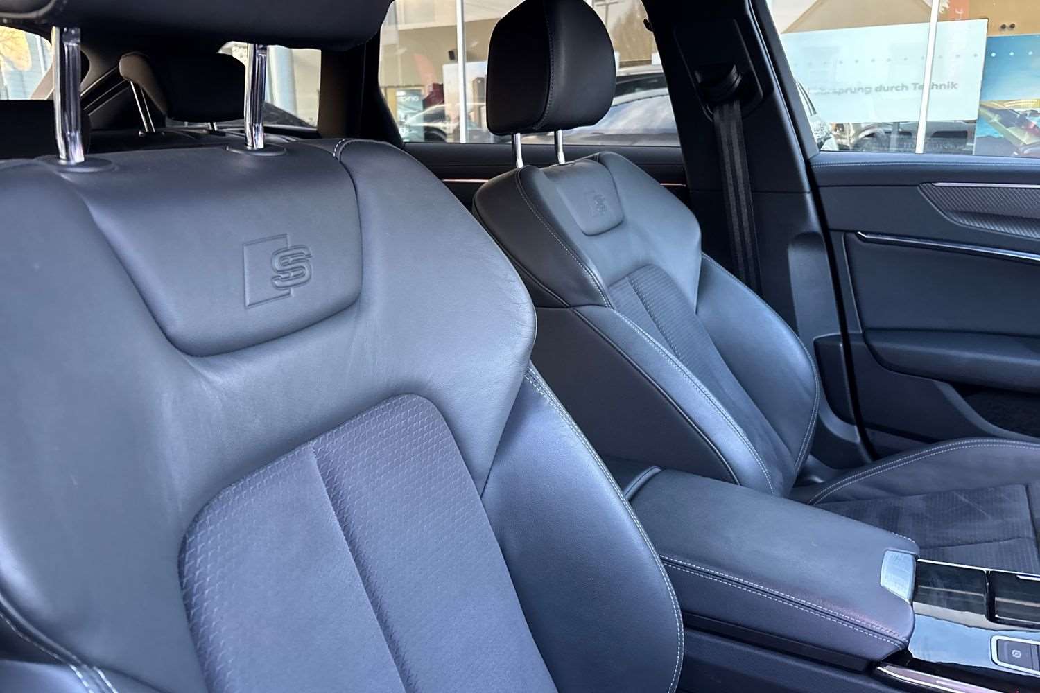 Used Audi A6 2023 for sale - 77032221: Photo 31