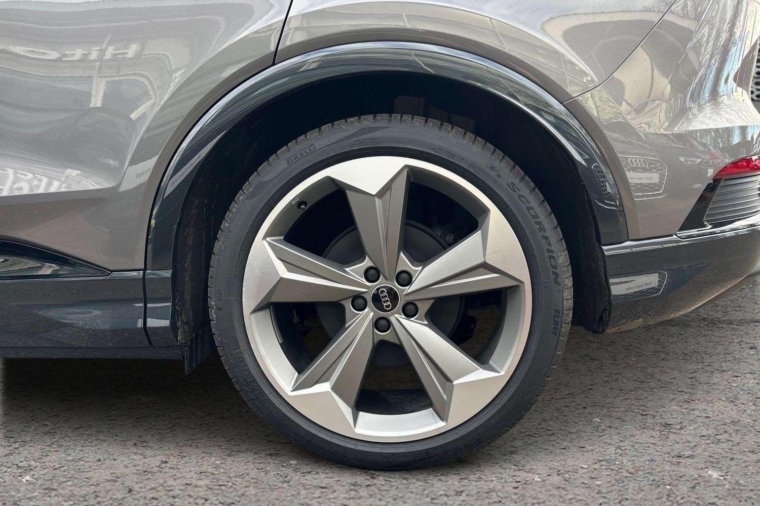 Used Audi Q4 e-tron 2025 for sale - 76475828: Photo 10