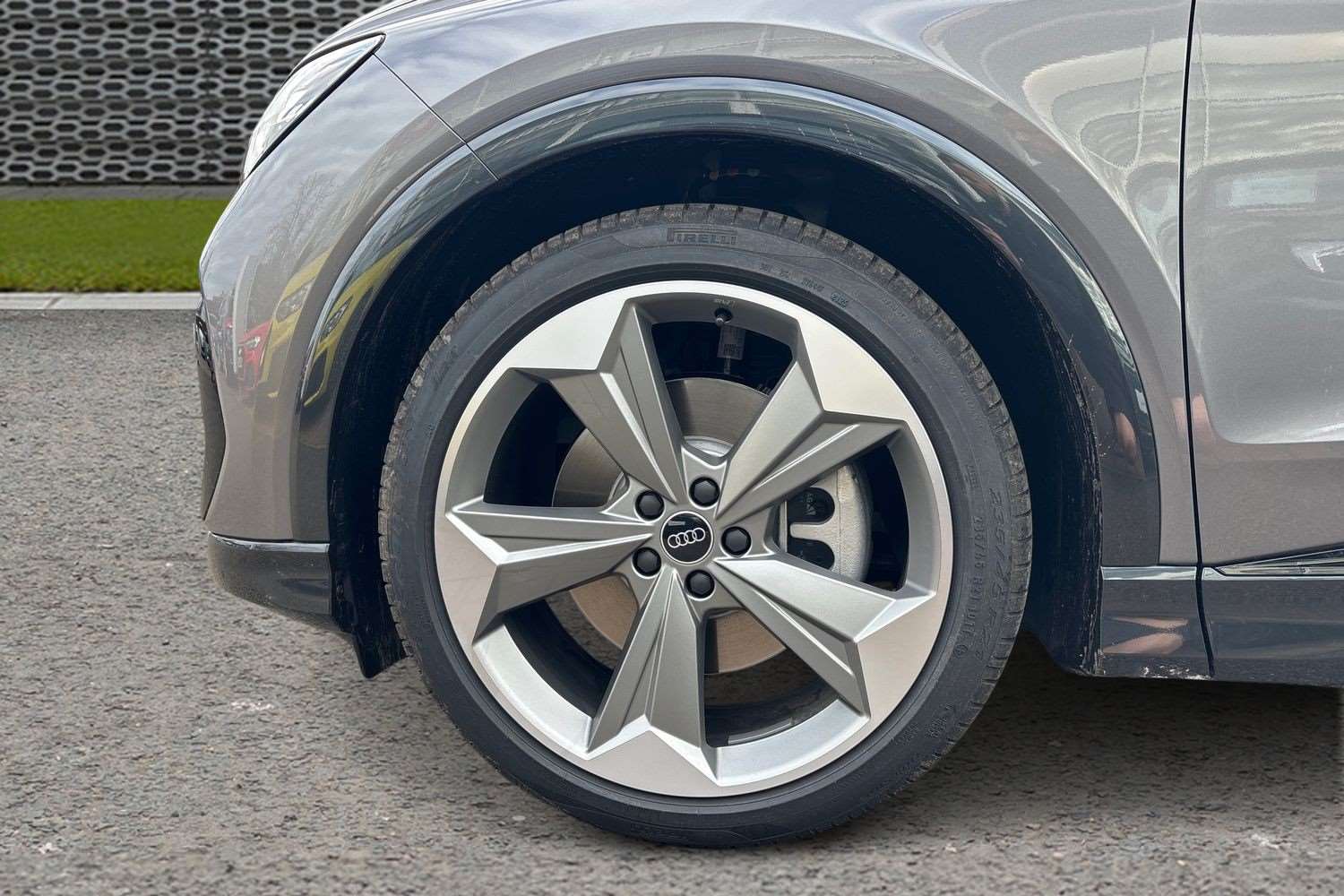 Used Audi Q4 e-tron 2025 for sale - 76475828: Photo 11