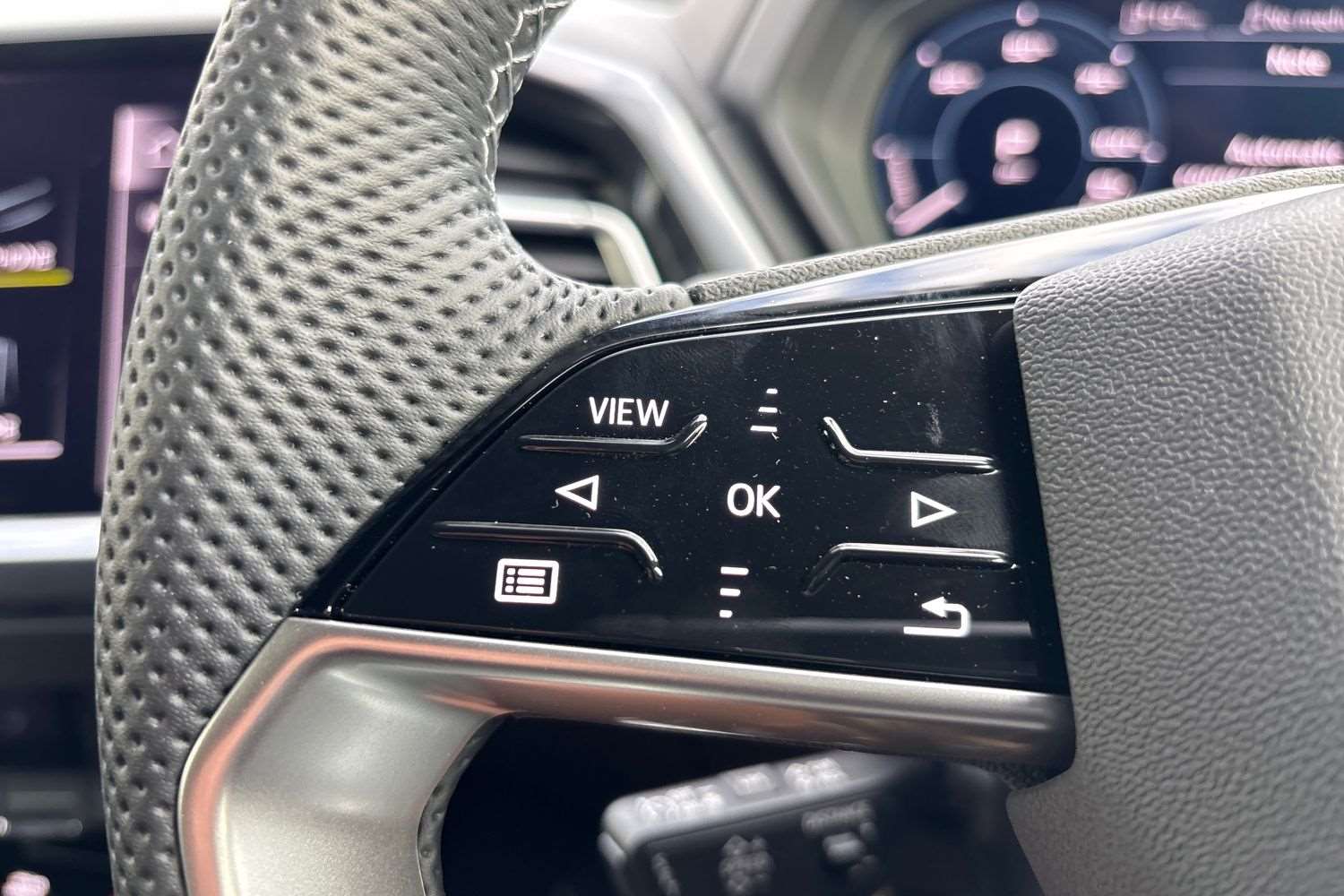 Used Audi Q4 e-tron 2025 for sale - 76475828: Photo 16