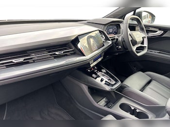 Used Audi Q4 e-tron 2025 for sale - 76475828: Photo