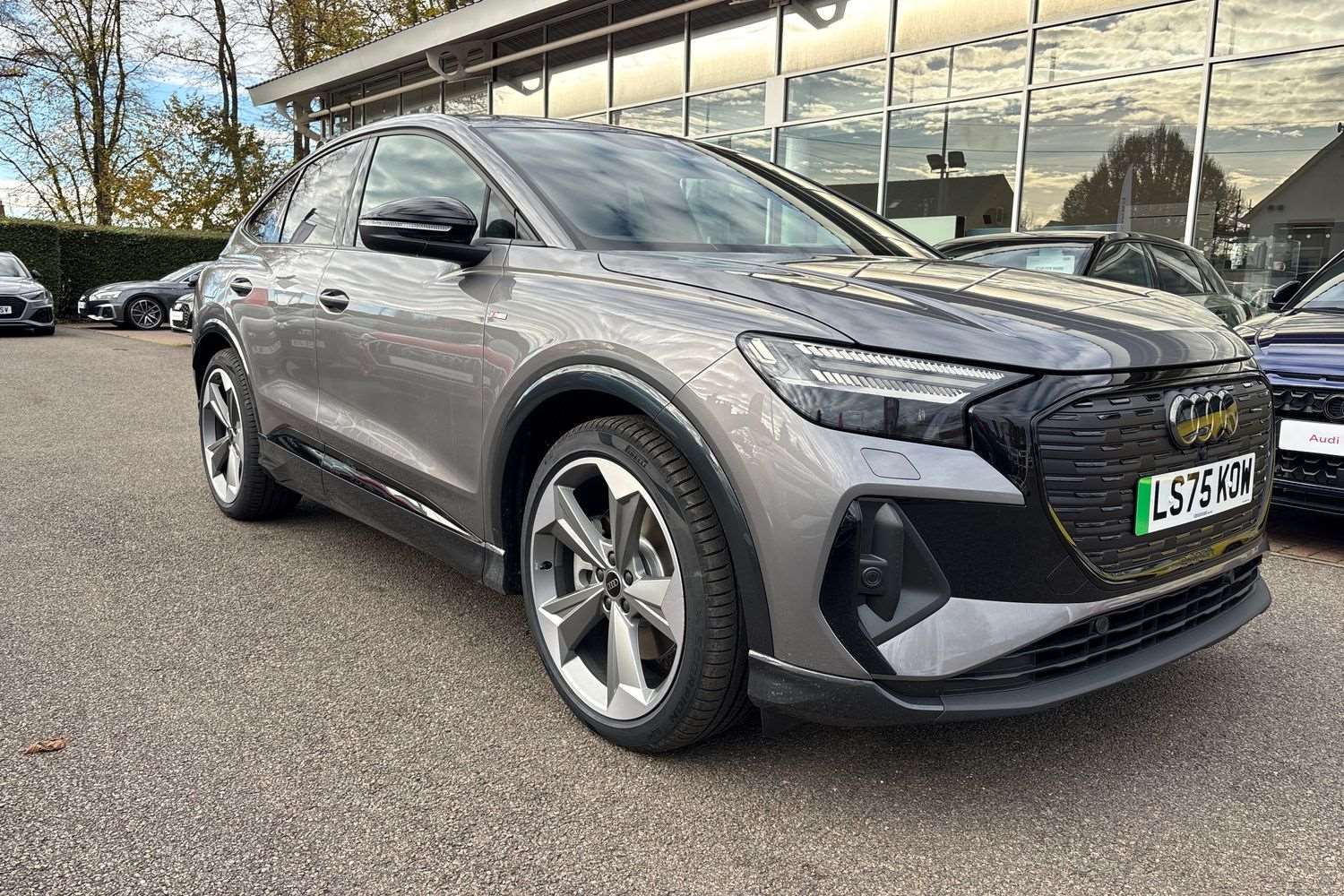 Used Audi Q4 e-tron 2025 for sale - 76475828: Photo 33