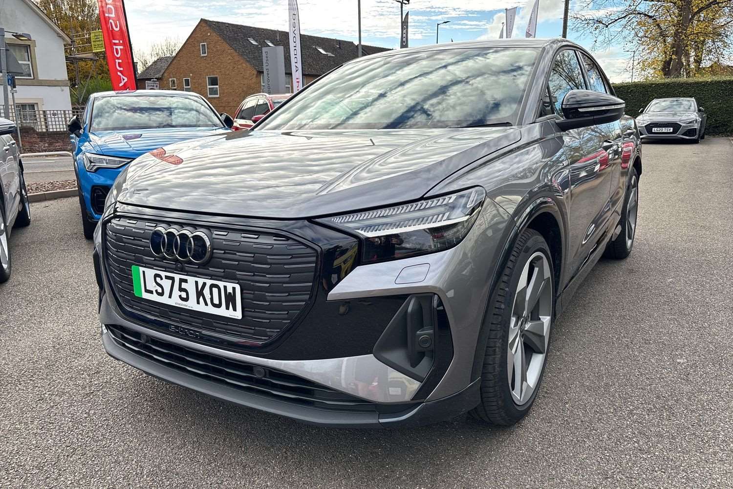 Used Audi Q4 e-tron 2025 for sale - 76475828: Photo 35