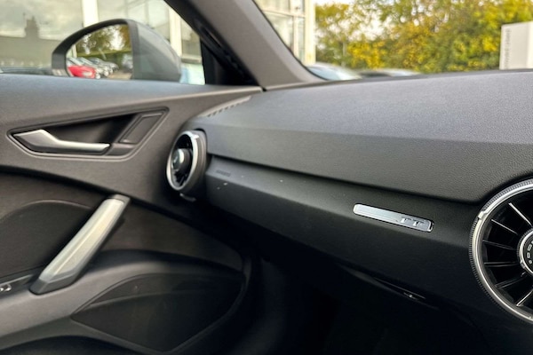 Used Audi TT 2023 for sale - 76298354: Photo 32