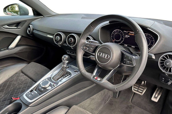 Used Audi TT 2023 for sale - 76298354: Photo 6