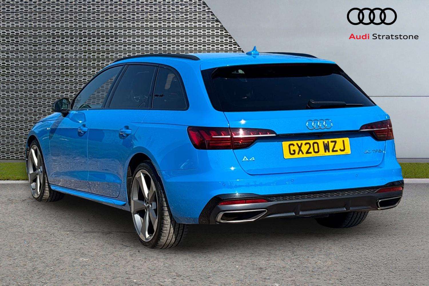 Used Audi A4 2020 for sale - 77972904: Photo 3