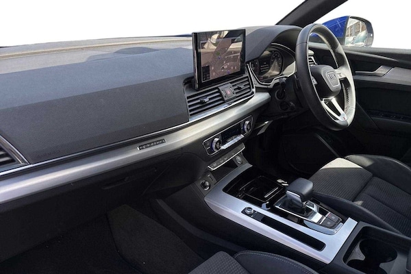 Used Audi Q5 2023 for sale - 75496637: Photo 2