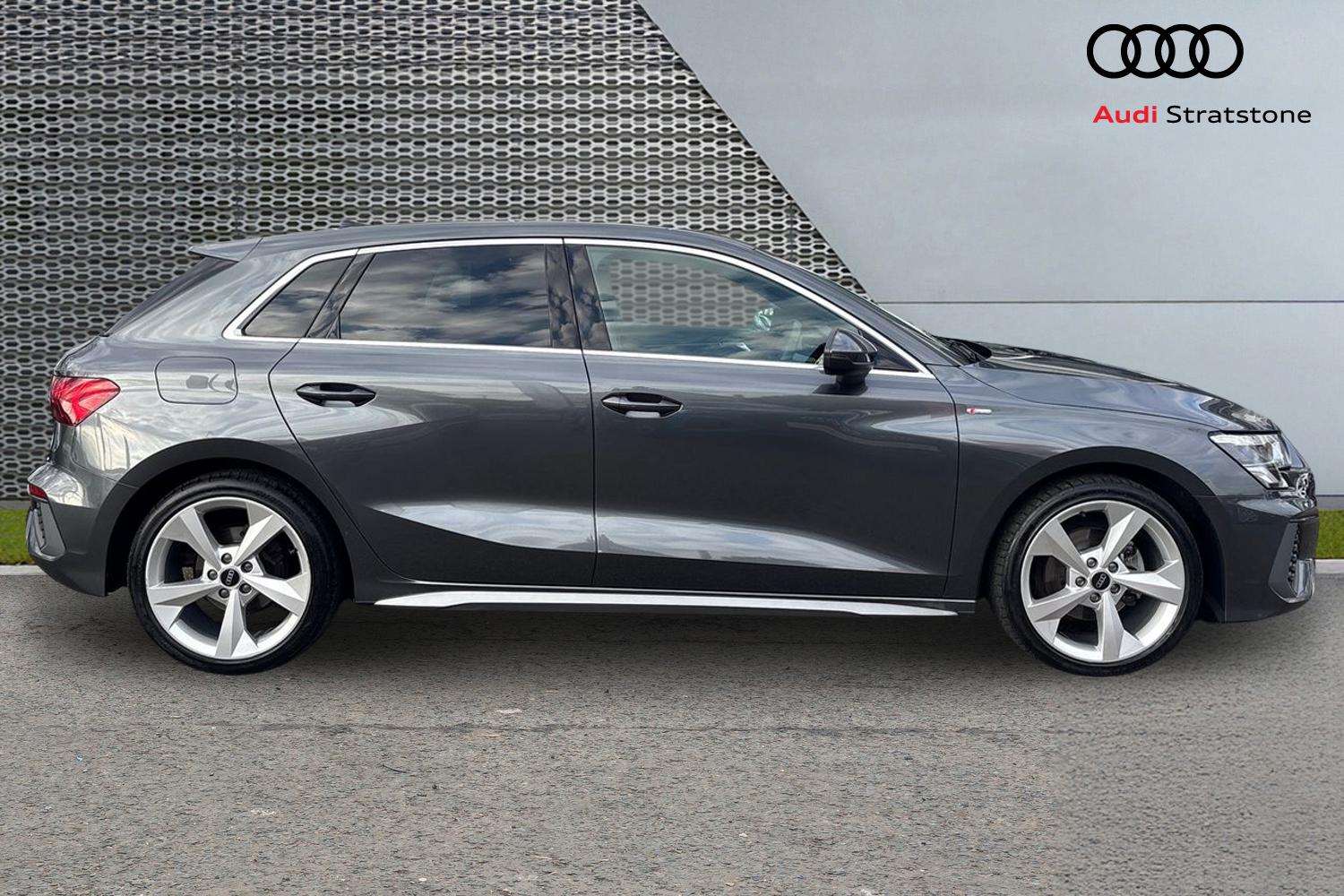 Used Audi A3 2023 for sale - 77740827: Photo 4