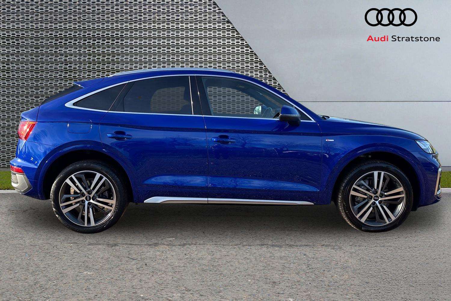 Used Audi Q5 2022 for sale - 76718069: Photo 4
