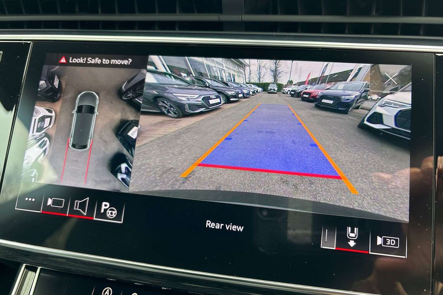 Used Audi Q8 2022 for sale - 77913593: Photo 26