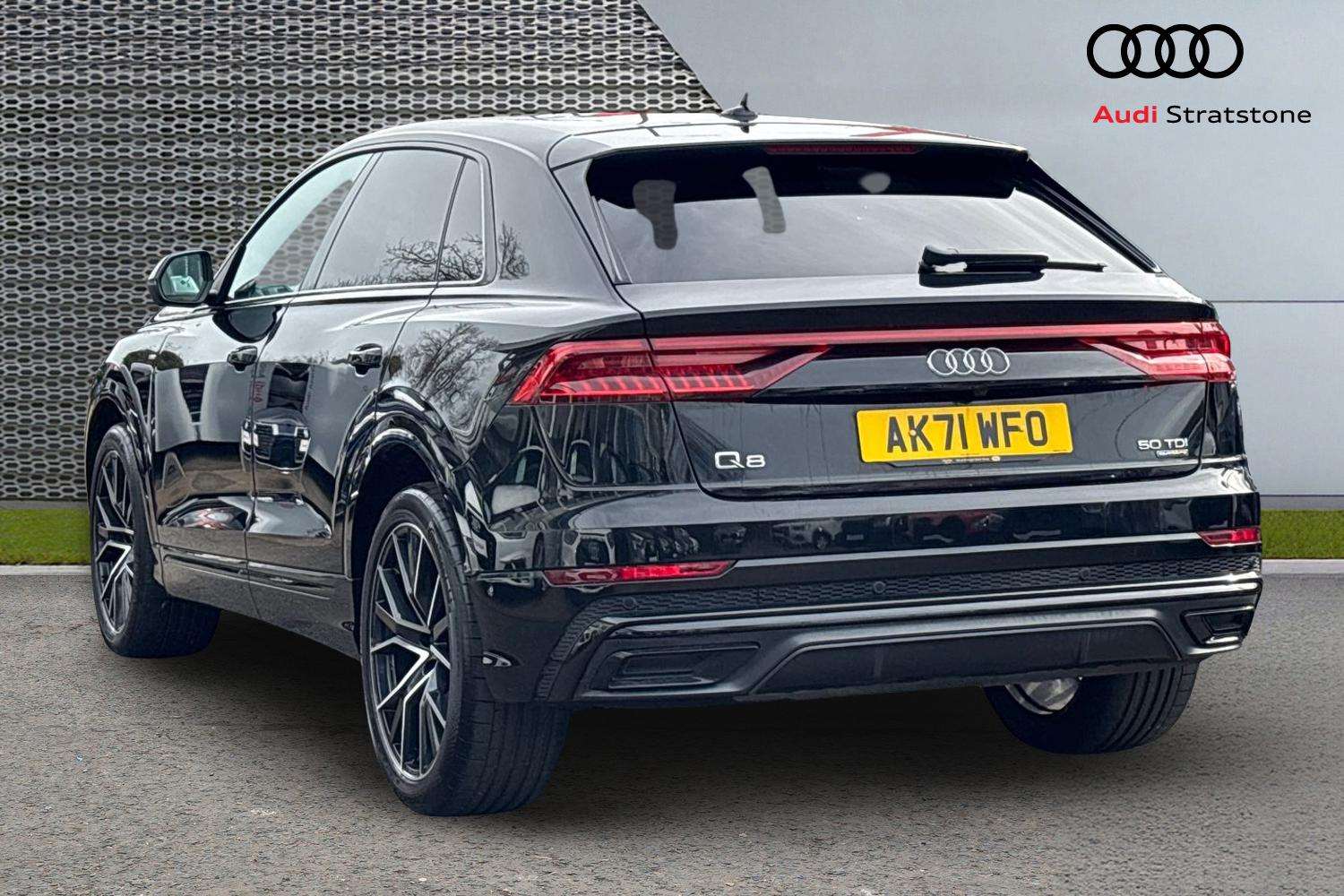 Used Audi Q8 2022 for sale - 77913593: Photo 3