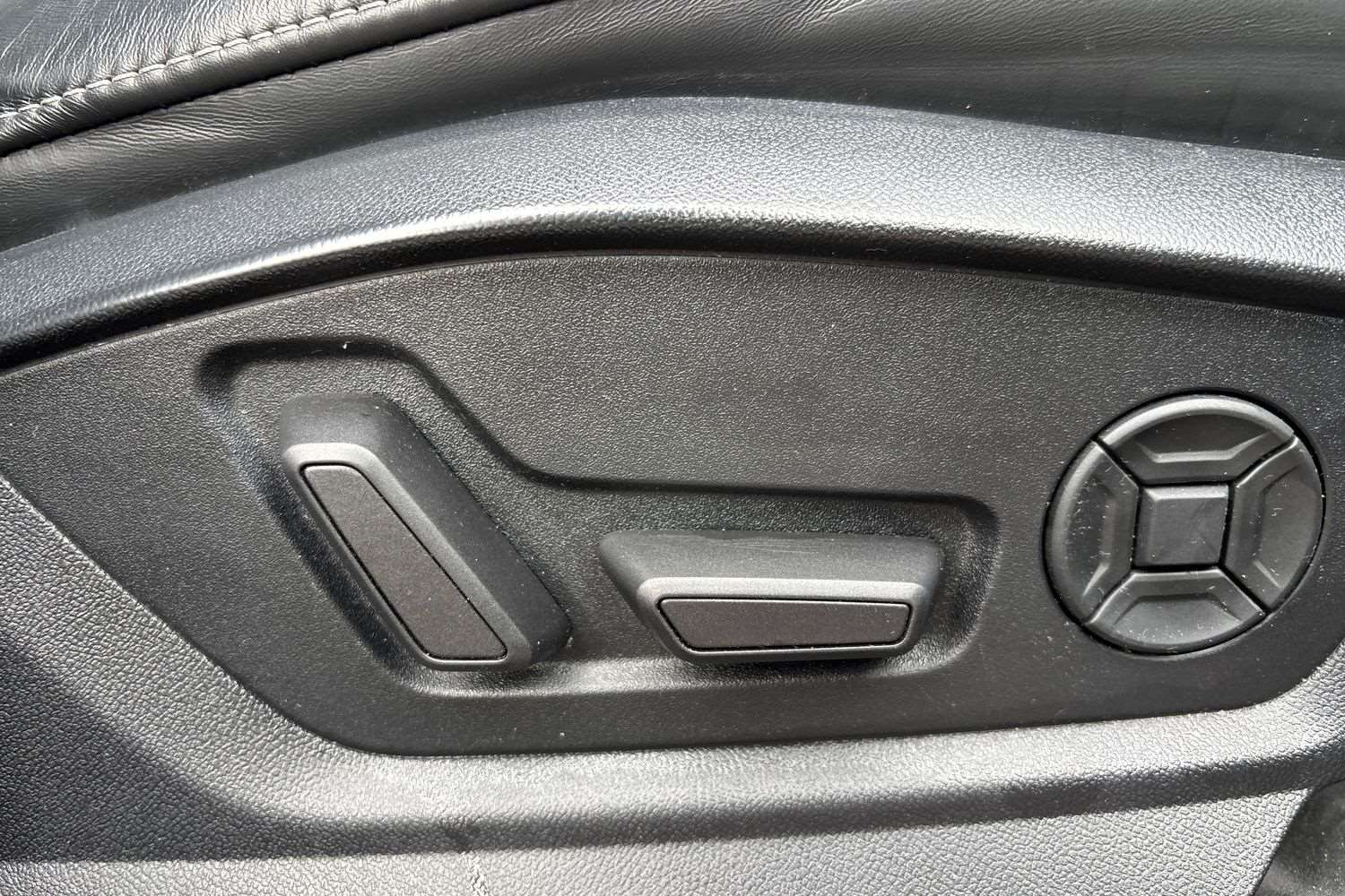 Used Audi Q8 2022 for sale - 77913593: Photo 32