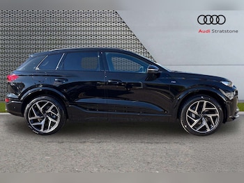 Used Audi Q6 e-tron 2026 for sale - 78365299: Photo