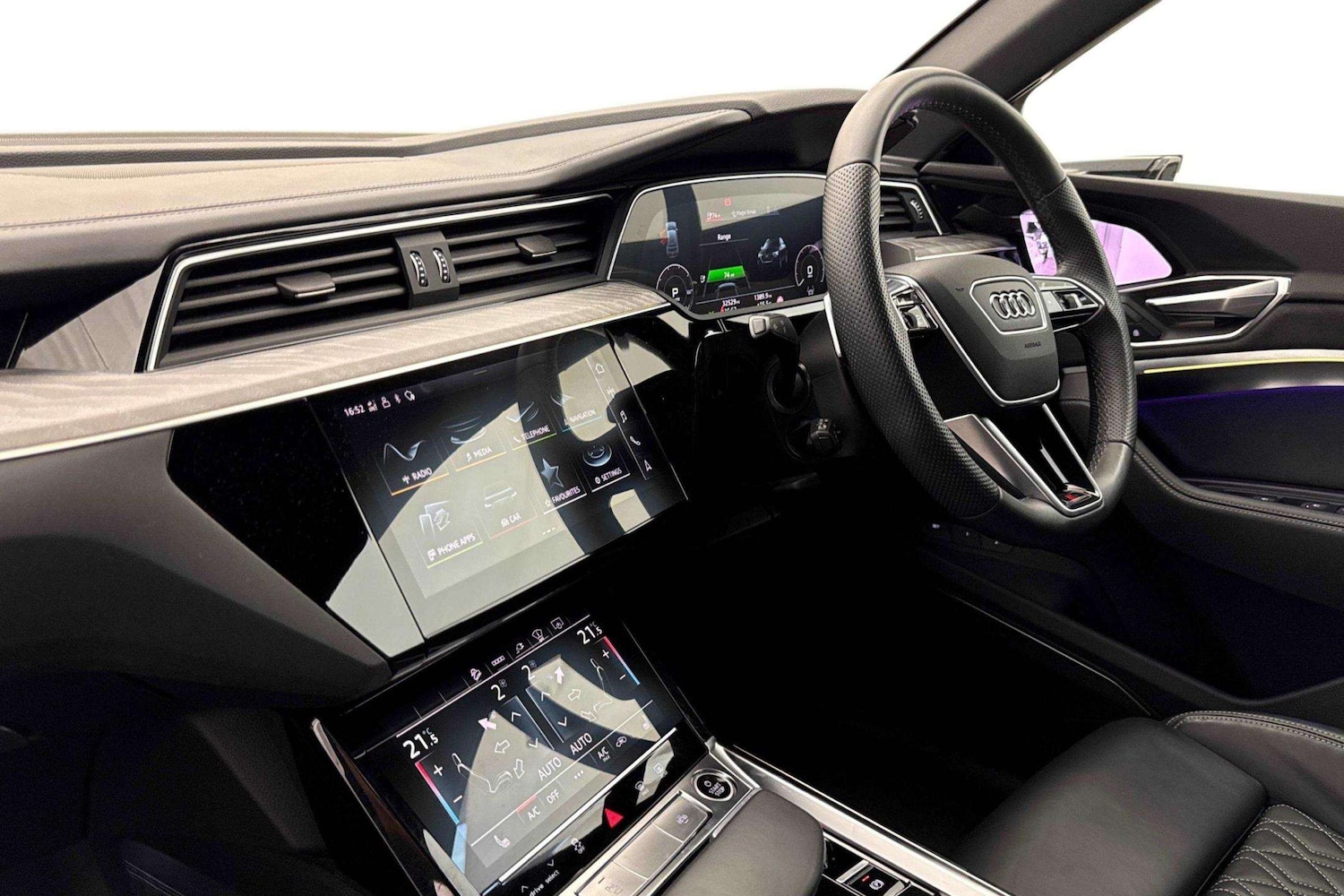 Used Audi e-tron 2022 for sale - 77158394: Photo 2