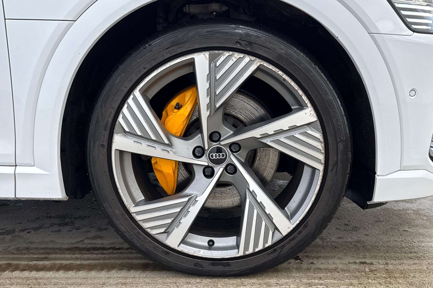 Used Audi e-tron 2022 for sale - 77158394: Photo 5