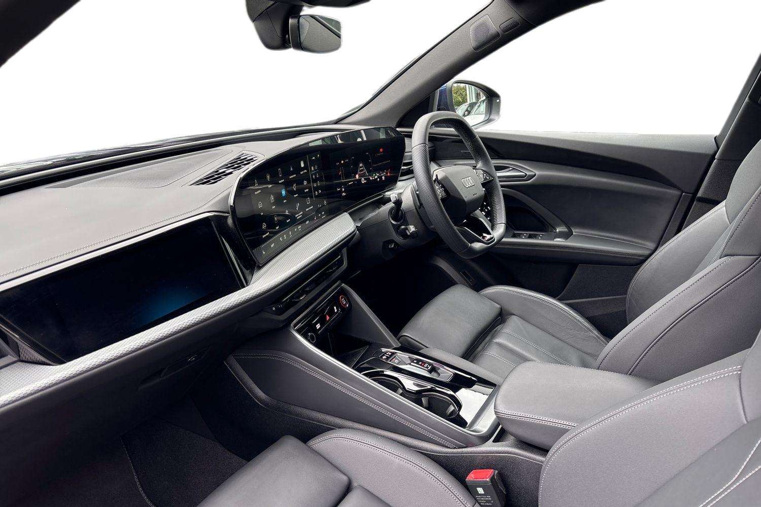 Used Audi Q5 2025 for sale - 78010197: Photo 2