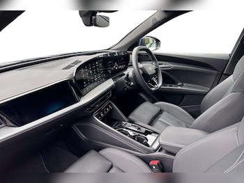 Used Audi Q5 2025 for sale - 78010197: Photo