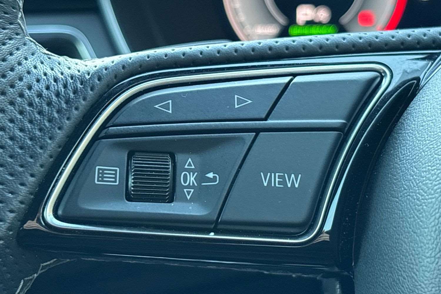 Used Audi A4 2023 for sale - 77726792: Photo 16