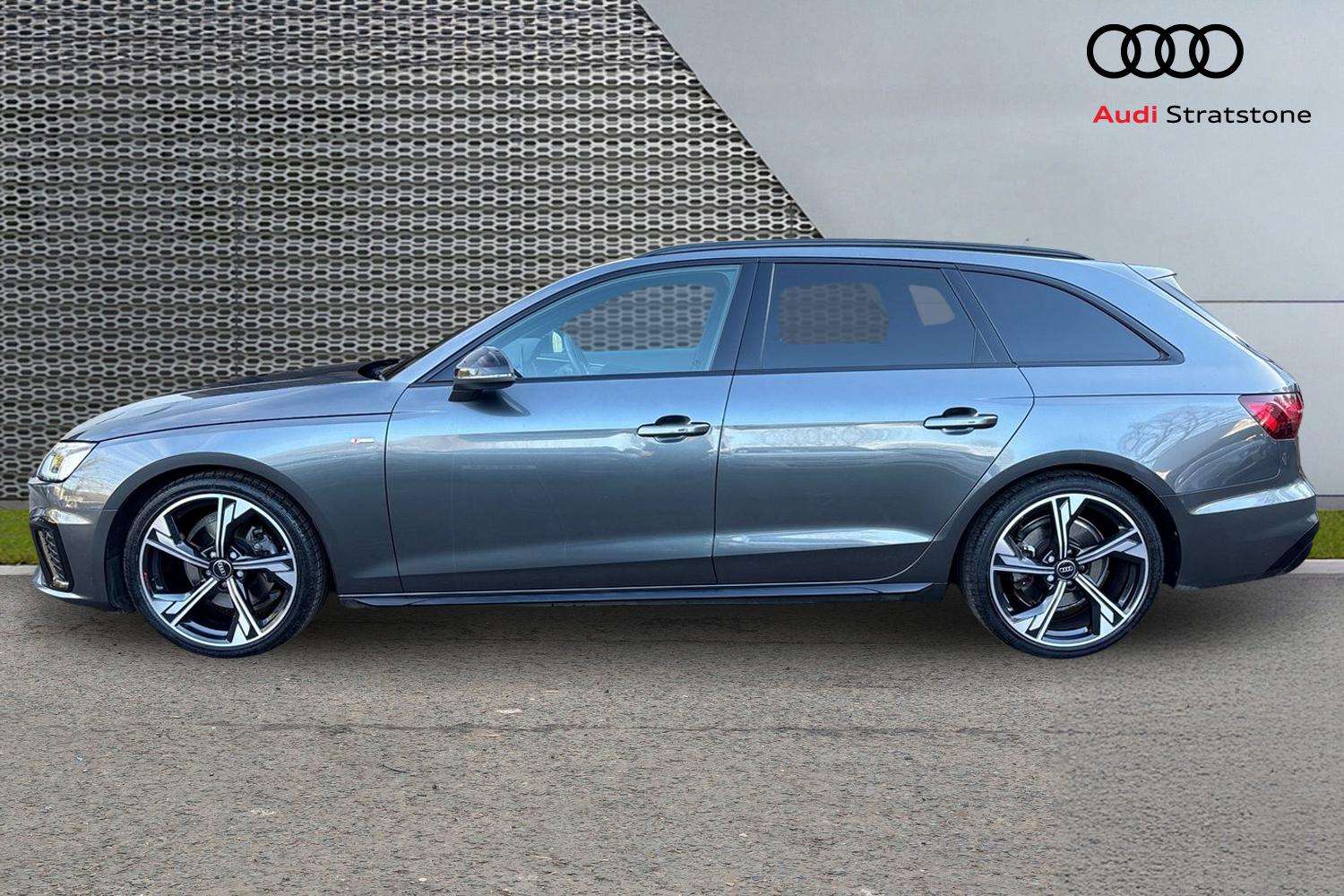 Used Audi A4 2023 for sale - 77726792: Photo 8