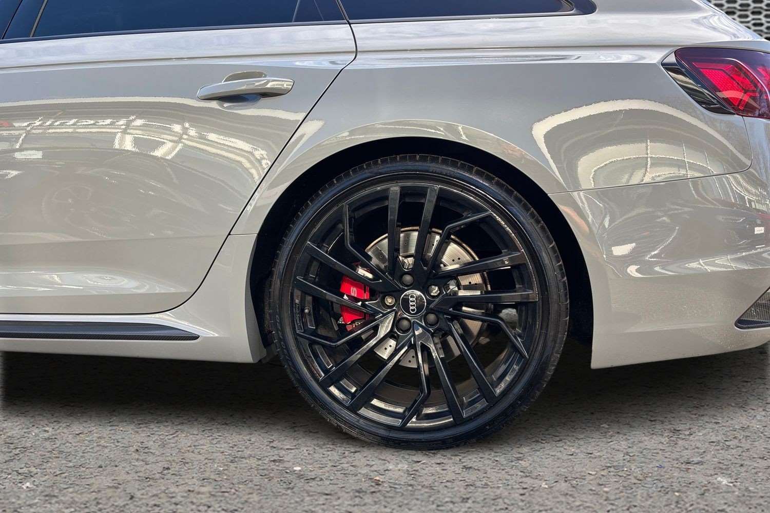 Used Audi RS4 2020 for sale - 76487990: Photo 10